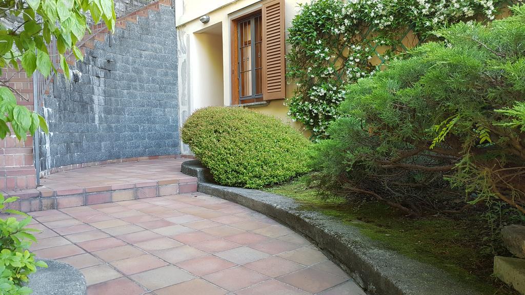 La Finestra Sul Lago تْشيرنوبيو المظهر الخارجي الصورة